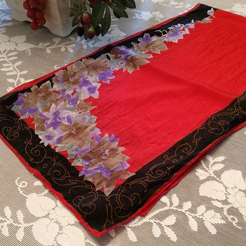 Silky Red Black/Gold Filigree Scarf